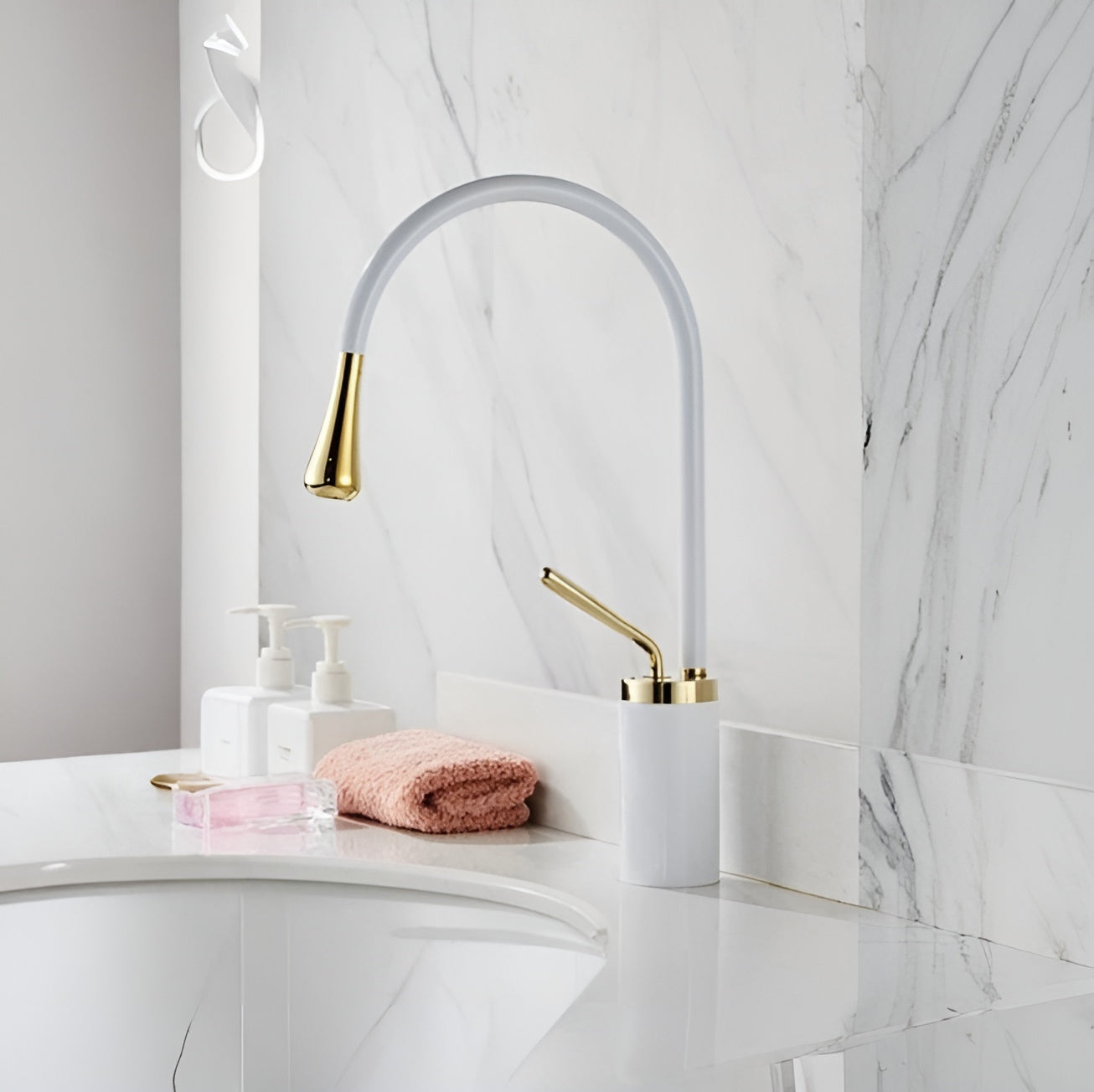 360° Roterende Vandhane i Metal – Elegant og Alsidig til Køkken og Badeværelse med Nem Installation 10