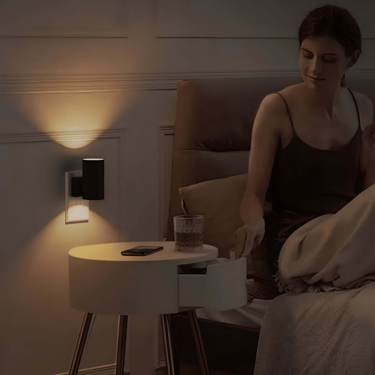 Lunara LED natlampe med sensor – blød natlysbelysning til soveværelse