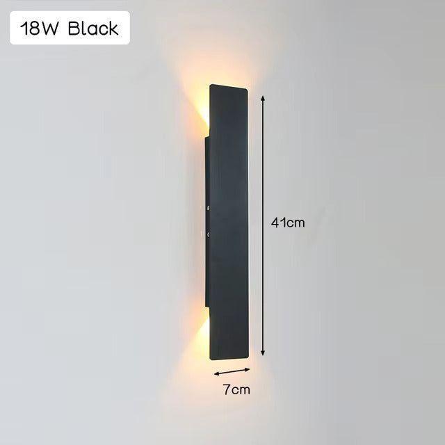 Elegant Weatherproof LED Wall Light for Outdoor Spaces