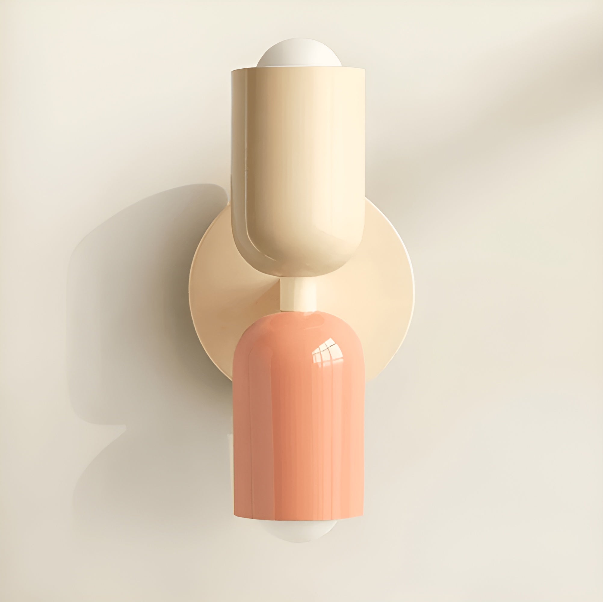 Strømvik – Elegant Colourful Wall Lamp for Stylish Homes