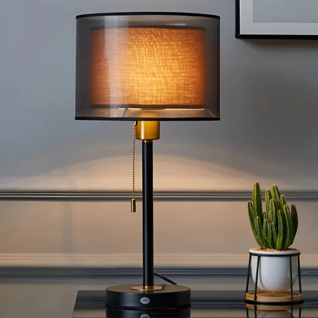 Vintage bordlampe med dobbelt stofskærm i sort finish