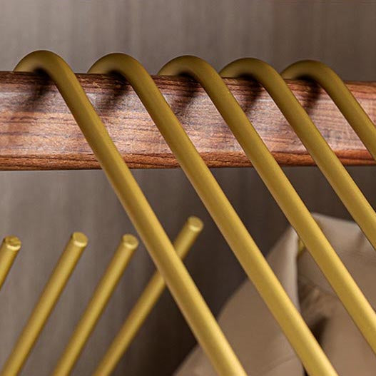 Aluminium Tøjbøjler – Stærke og Pladsbesparende Bøjler til Ryddeligt Tøj i Garderoben 4