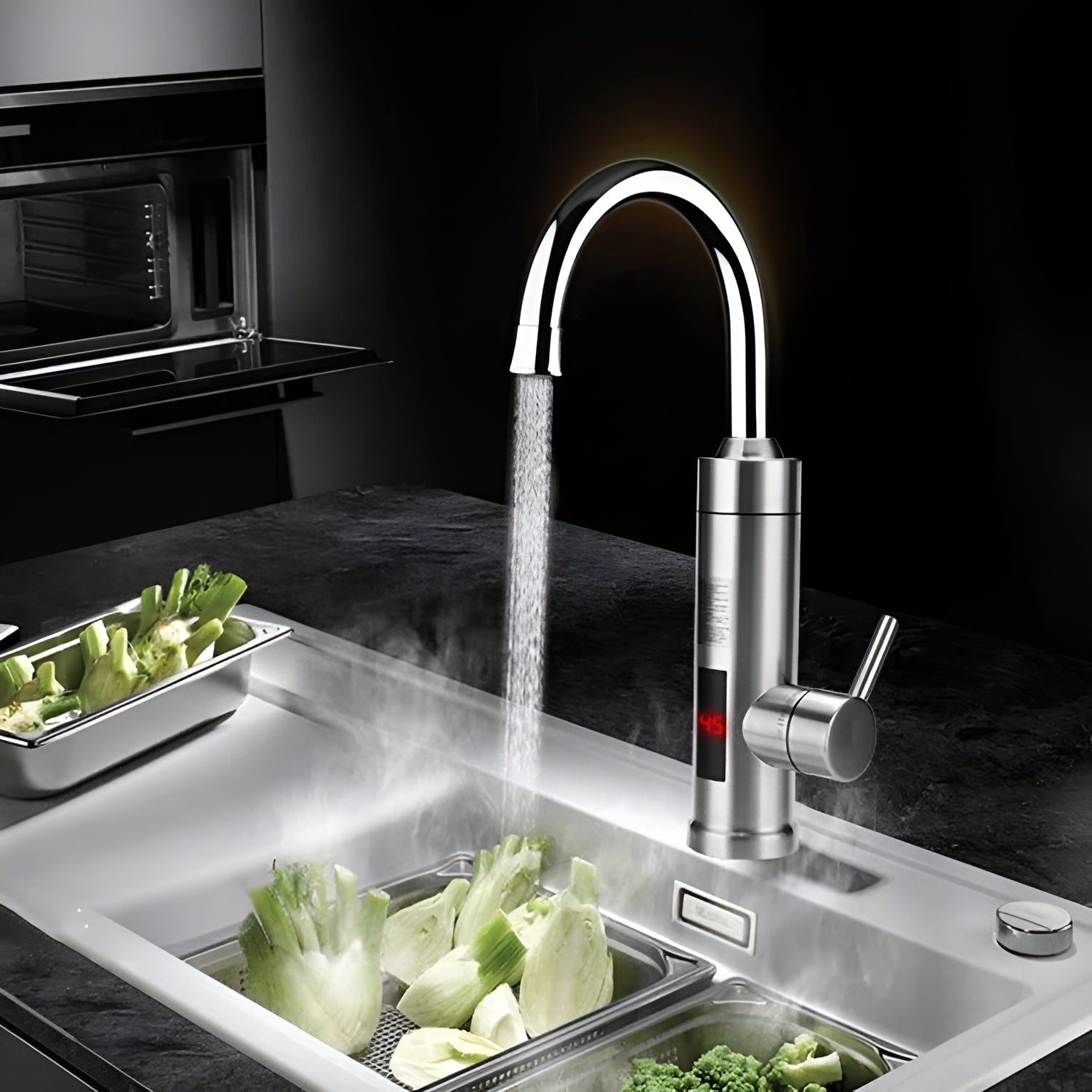 Berøringsfri Køkkenarmatur i Rustfrit Stål – Hygiejnisk og Vandbesparende Løsning til Moderne Køkkener 1