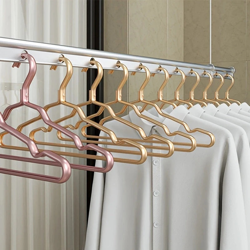 Elegant Metal Tøjbøjler – Holdbare Opbevaringsløsninger til Garderobe | 5 Stk. i Høj Kvalitet 6