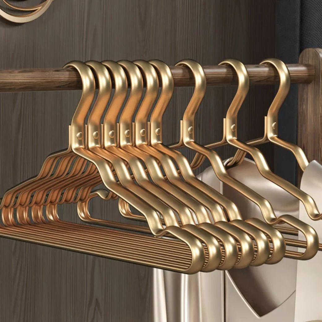 Elegant Metal Tøjbøjler – Holdbare Opbevaringsløsninger til Garderobe | 5 Stk. i Høj Kvalitet 7