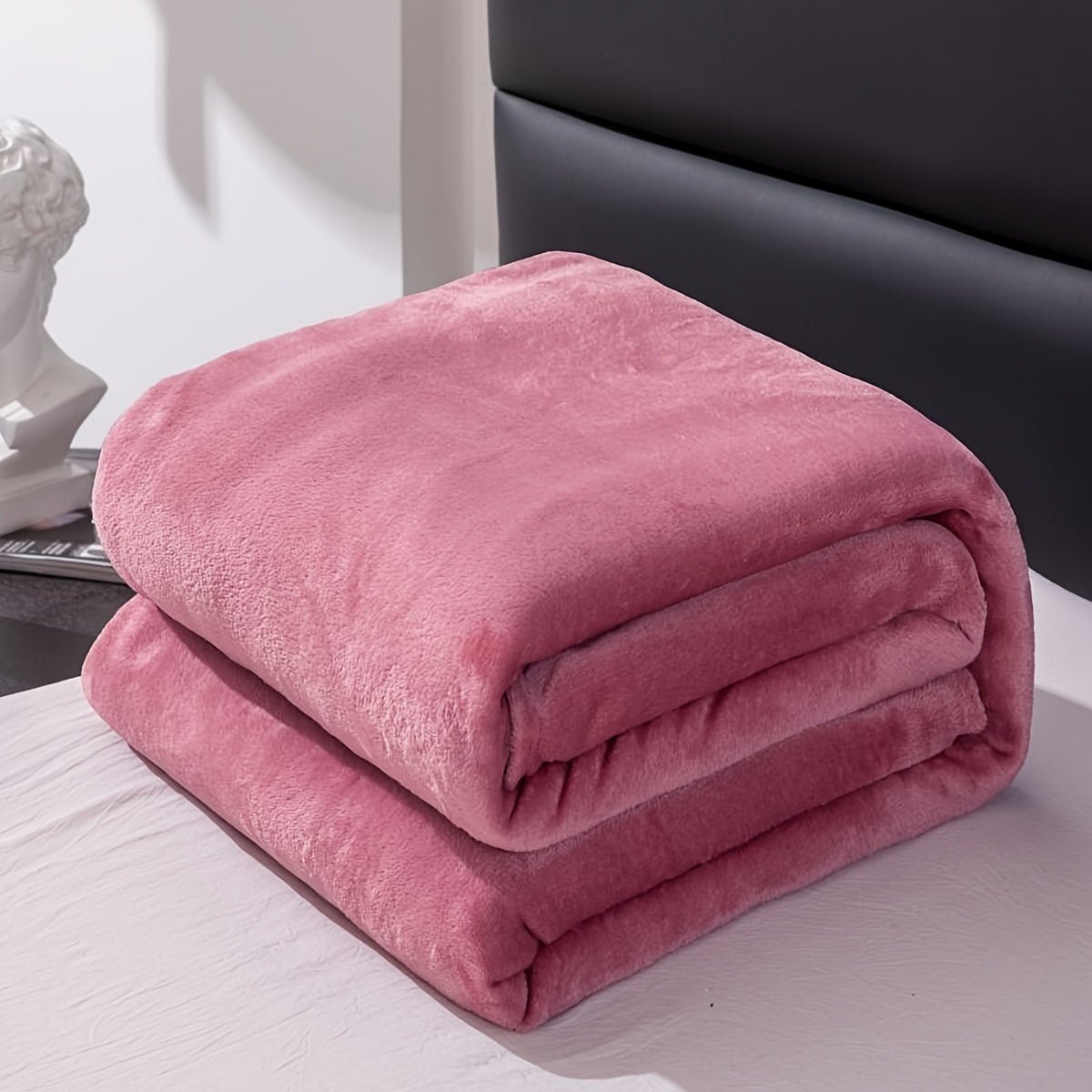 Fluffy Tæppe i Blødt Polyester – Komfortabelt og Alsidigt Tæppe til Sofa og Seng, Perfekt til Alle Sæsoner 19