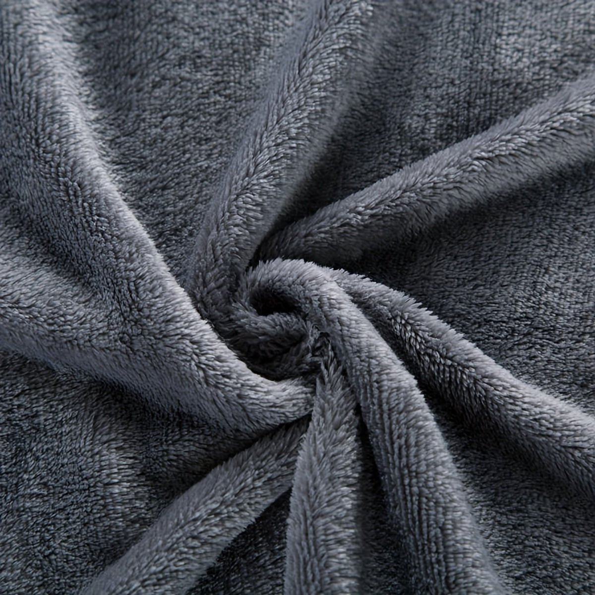 Fluffy Tæppe i Blødt Polyester – Komfortabelt og Alsidigt Tæppe til Sofa og Seng, Perfekt til Alle Sæsoner 4