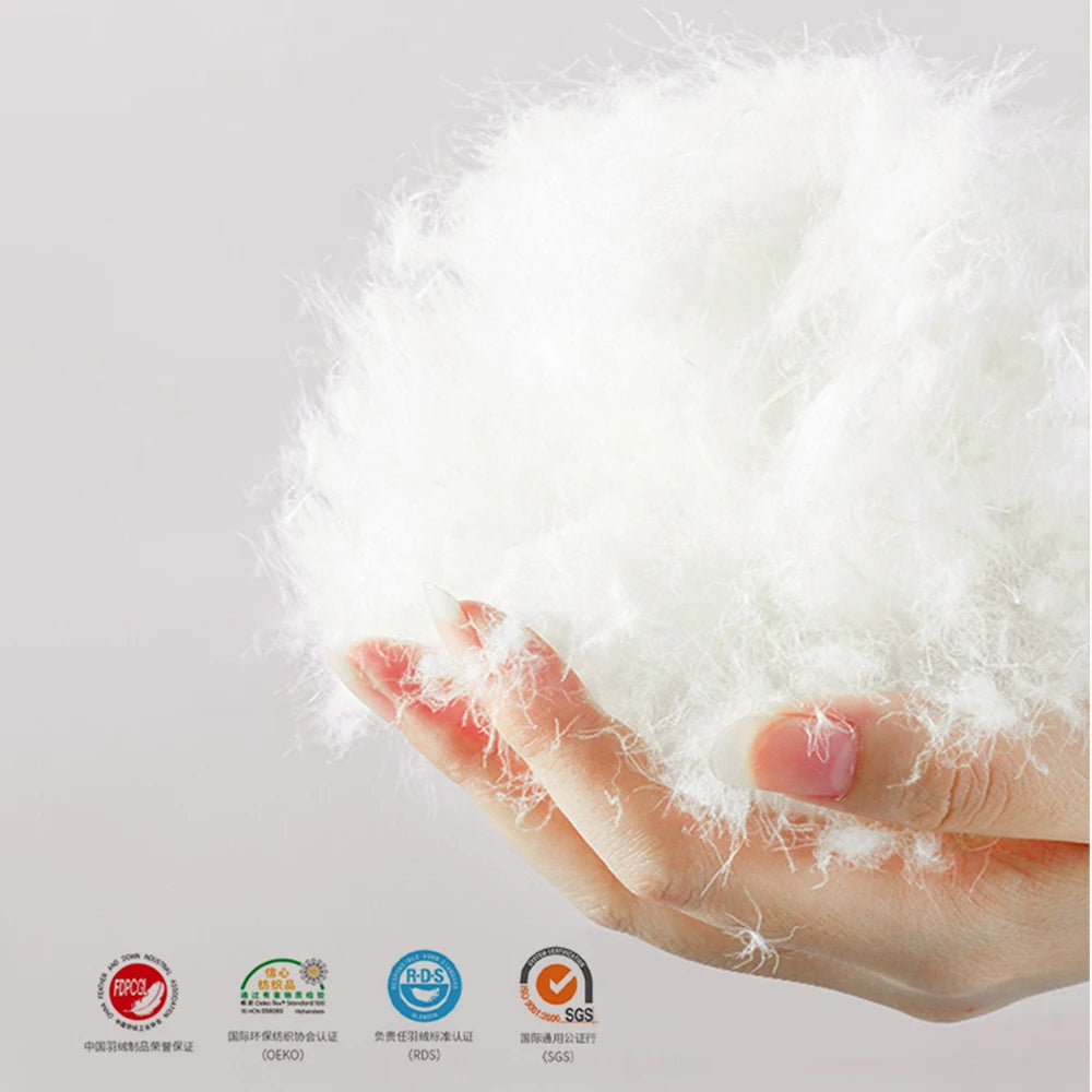 Gåsedunspude – Hypoallergenisk Komfort med Optimal Nakkestøtte | Luksuriøst 100% Bomuldsbetræk 2