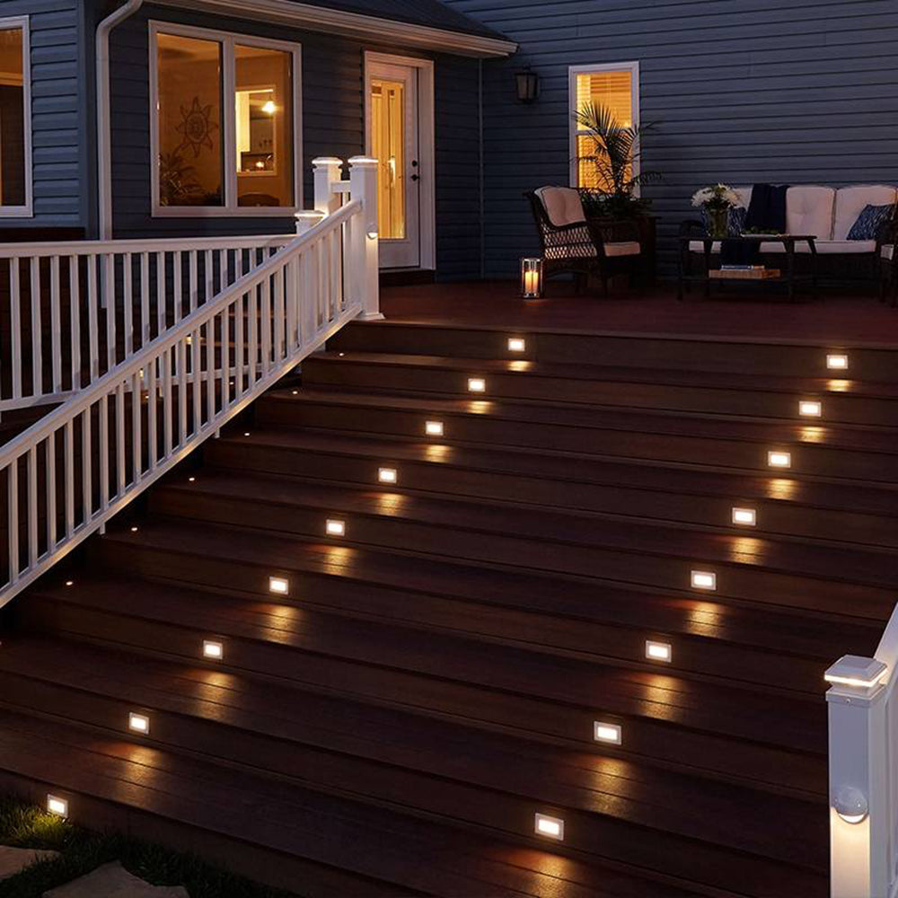 Energibesparende LED væglampe i minimalistisk design