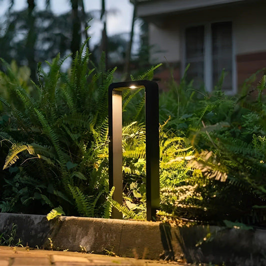 Elegant LED Garden Bollard Light for Luxurious Outdoor Spaces