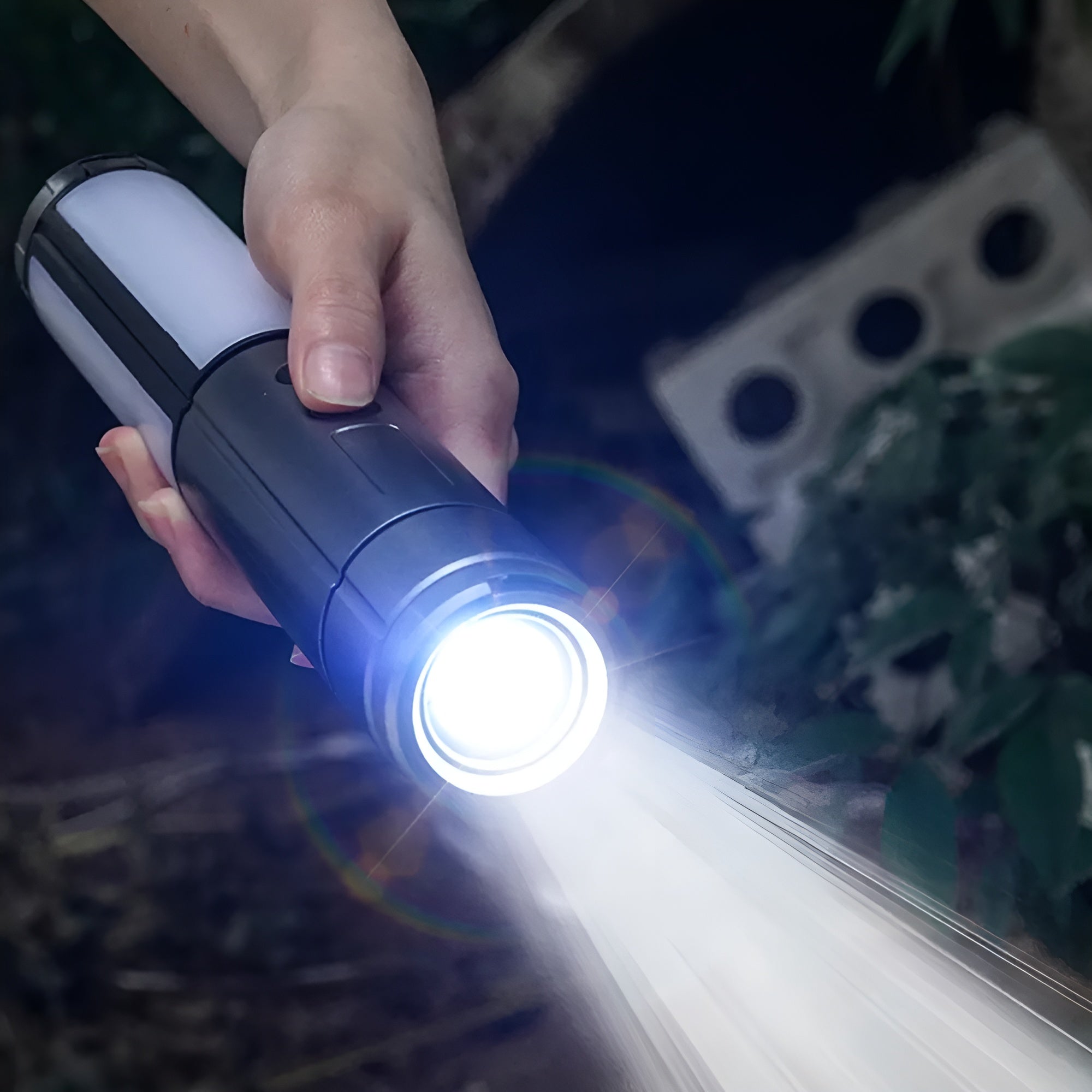 LED campinglygte – genopladelig og foldbar | 270° justerbar arm og flere lysindstillinger 2
