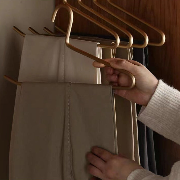 Metal Bøjler – Holdbare Tøjbøjler i Aluminium til Elegant Garderobeorganisering | Sæt med 5 Stk. 8