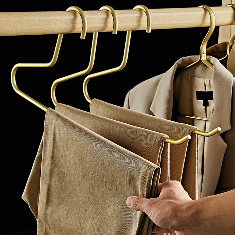 Metal Bøjler – Holdbare og Pladsbesparende Tøjorganiseringsløsninger til Garderobe, Anti-Slip Design, 5 Stk. 6