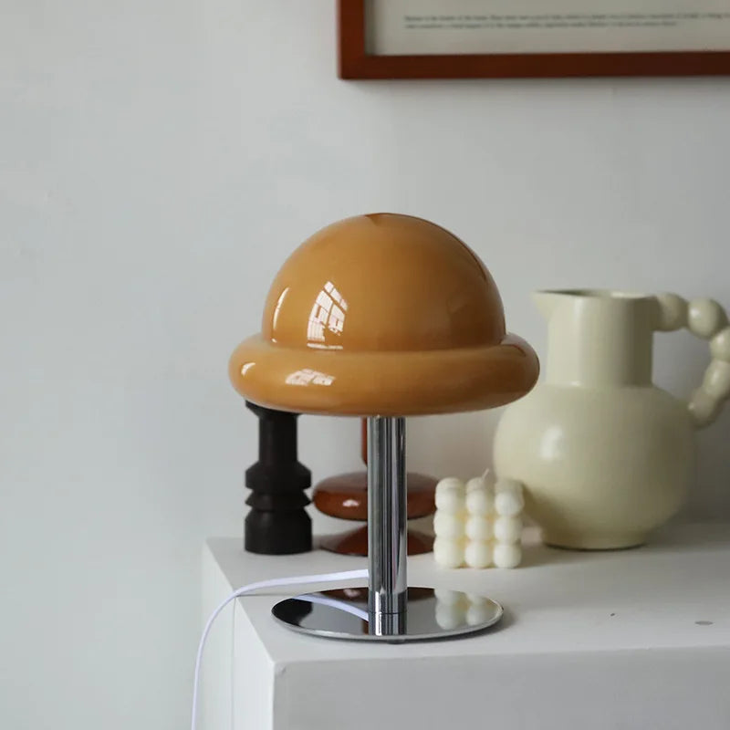 Moderne Bordlampe i Svampeform – LED Indendørs Belysning til Stilfuld Atmosfære og Kompakt Design 6