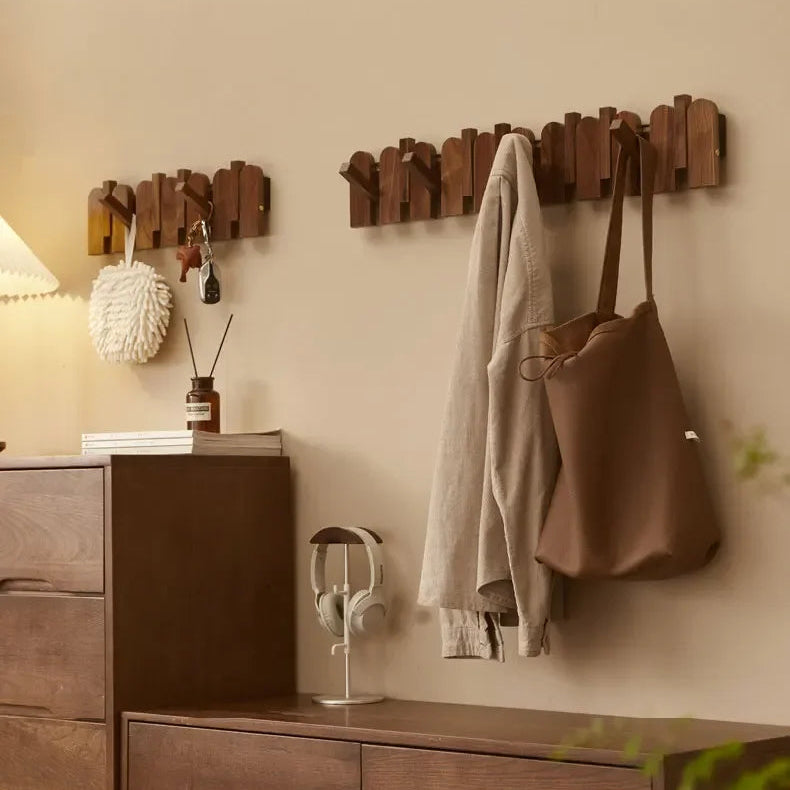 Sammenklappelig Trækrog i Træ – Elegant Vægkrog til Hjemmet med Magnetisk Lås og Nem Installation 3