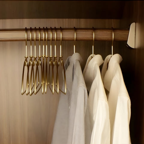 Sømløse Metal Tøjbøjler – Stilfuld Organisering til Garderobe, Sæt med 5 Stk. 6