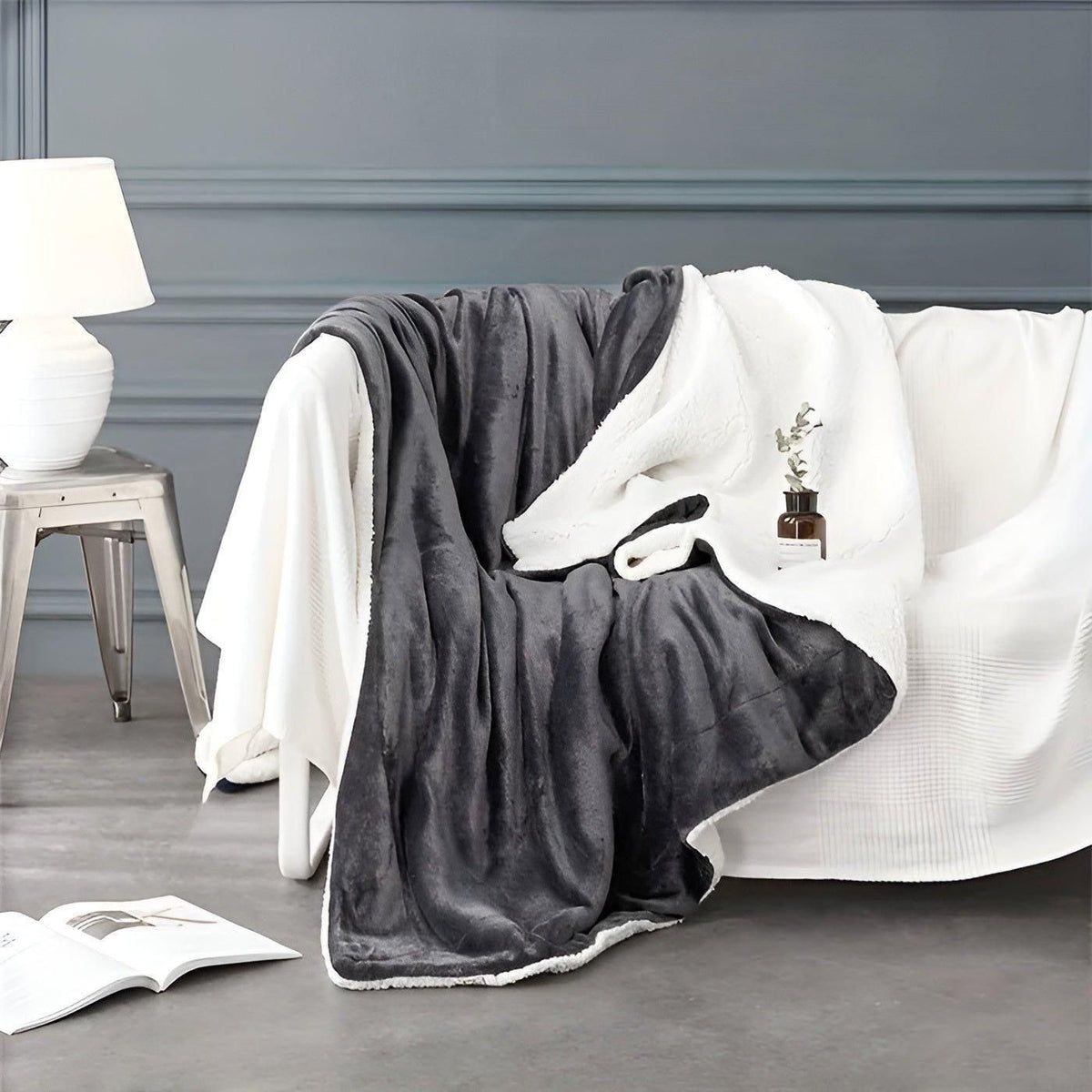PlushWarm Tæppe – Blødt Fleecetæppe til Vinteren