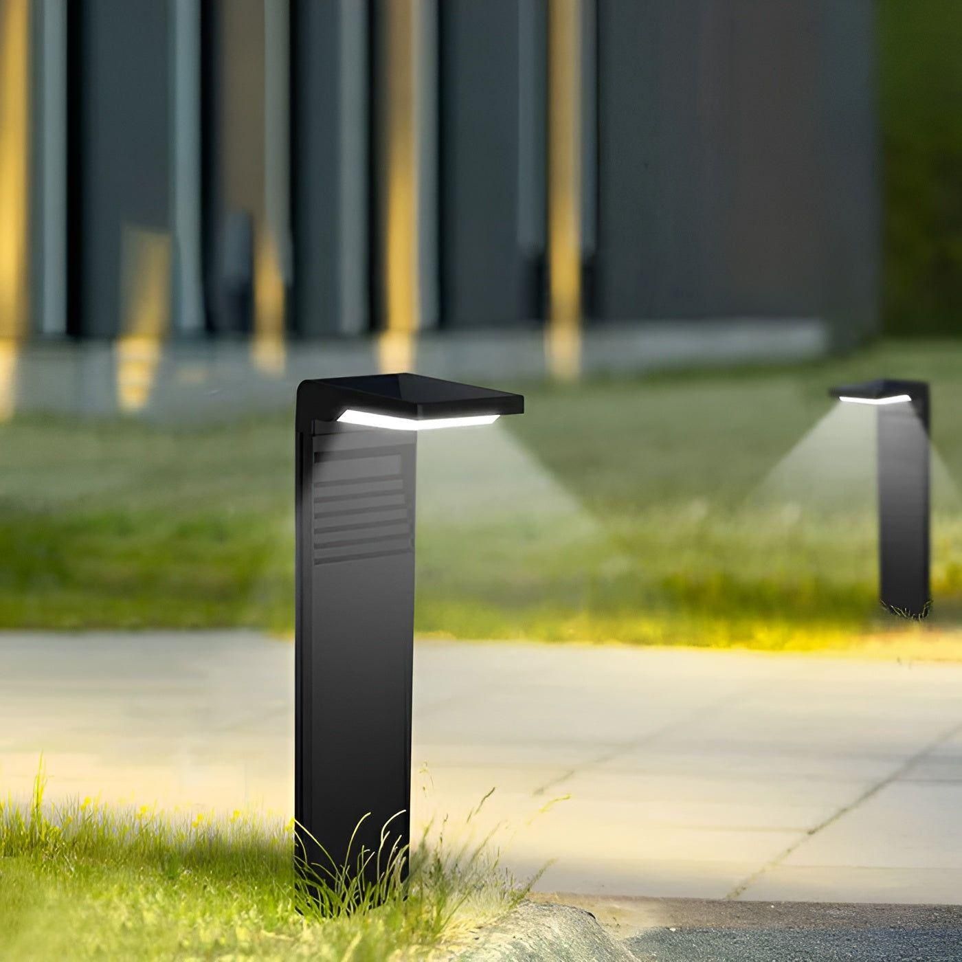 Eco-Friendly Solar LED Garden Light - Weatherproof Elegance