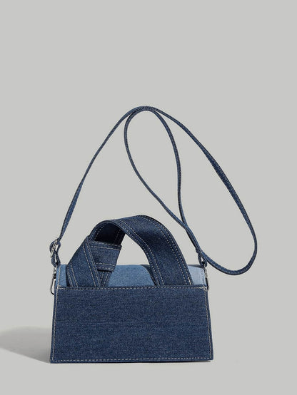 Hvid denim skuldertaske til damer med justerbar rem