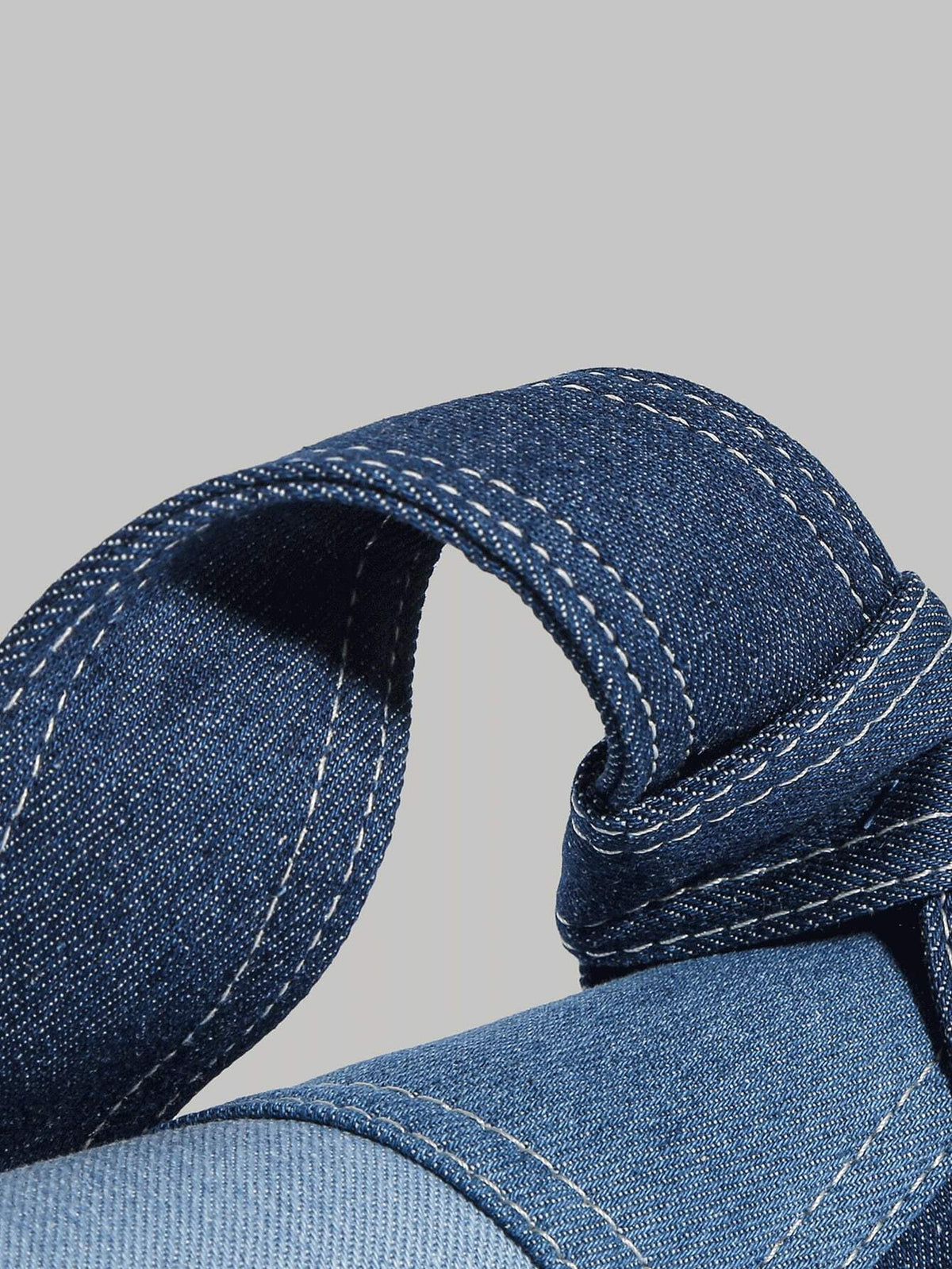 Hvid lille skuldertaske i denim – minimalistisk koreansk stil