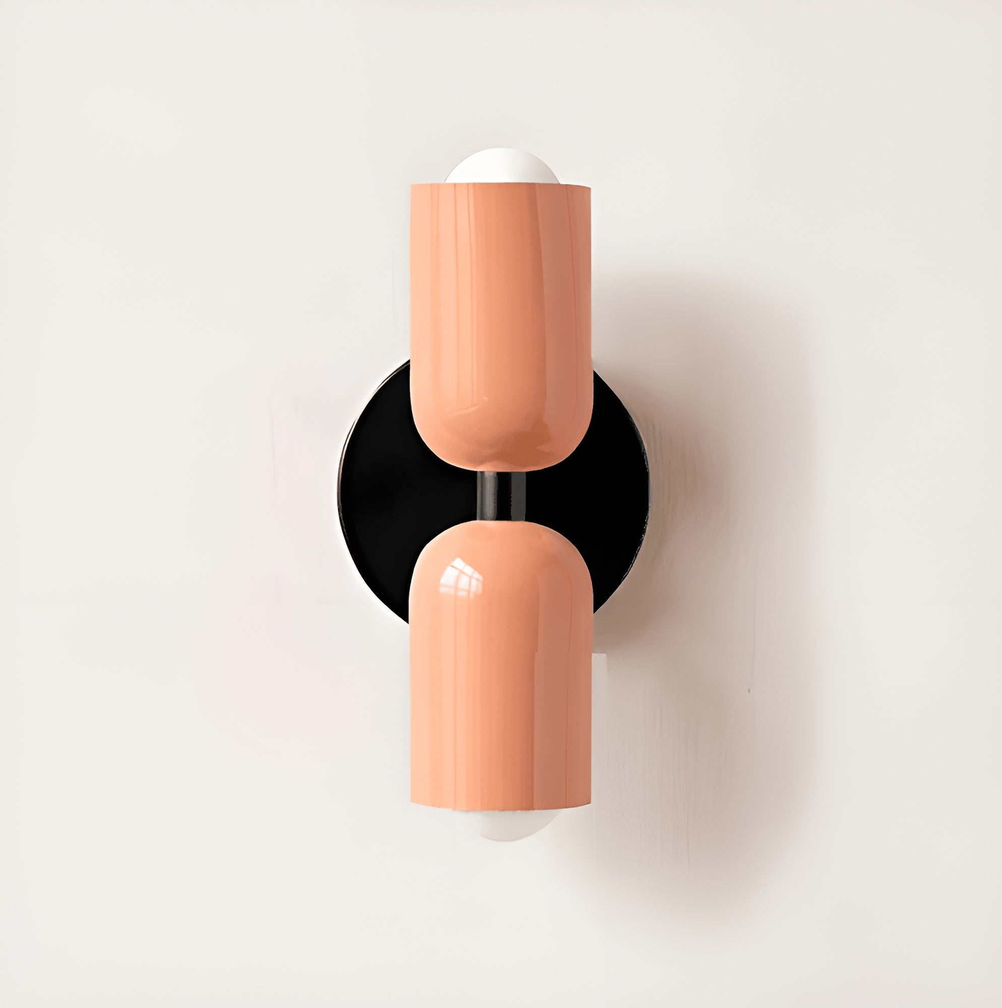 Strømvik – Elegant Colourful Wall Lamp for Stylish Homes