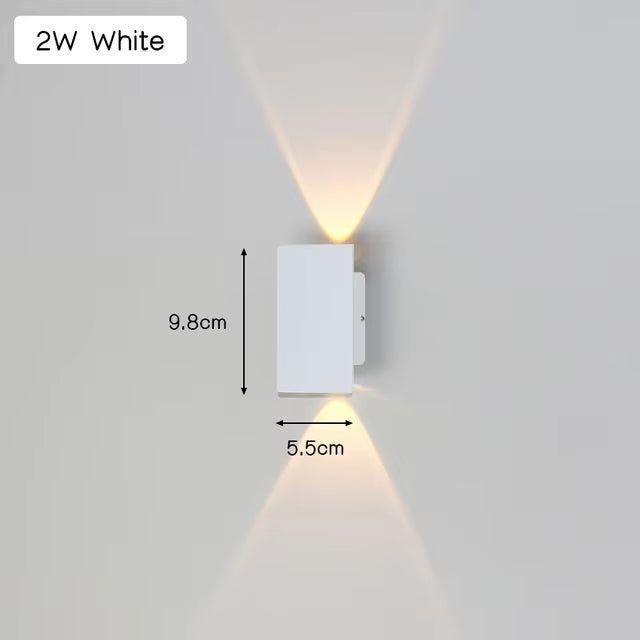 Elegant Weather-Resistant LED Wall Light for Outdoor Spaces