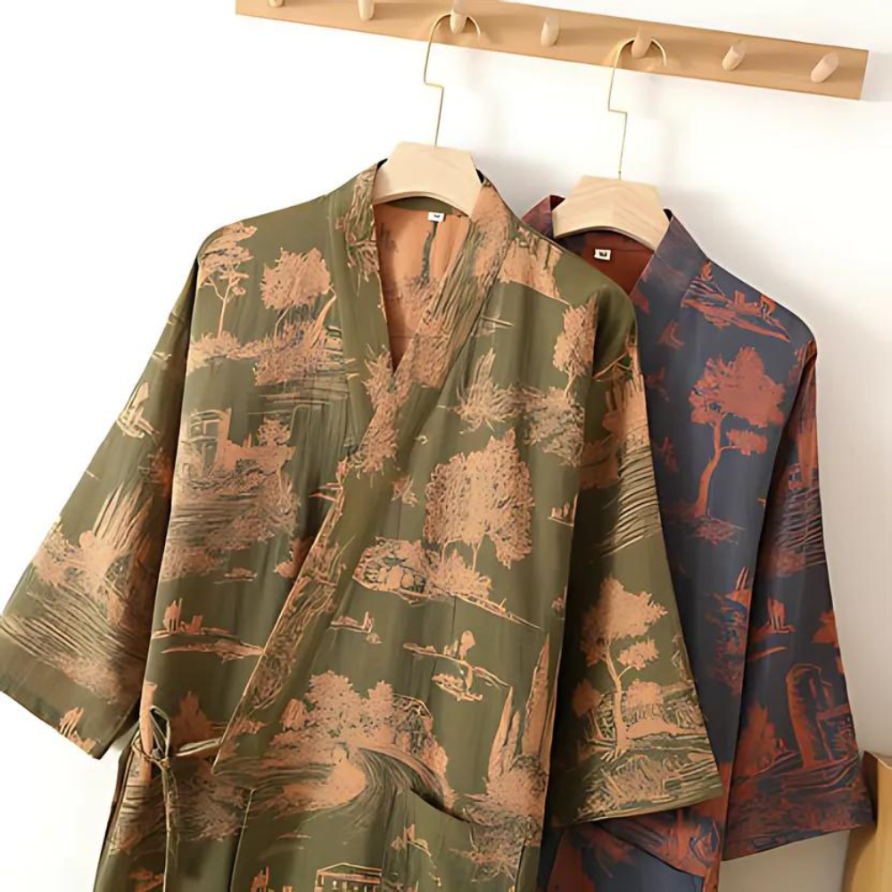 Detalje af bohemian-print på kimono badekåbe