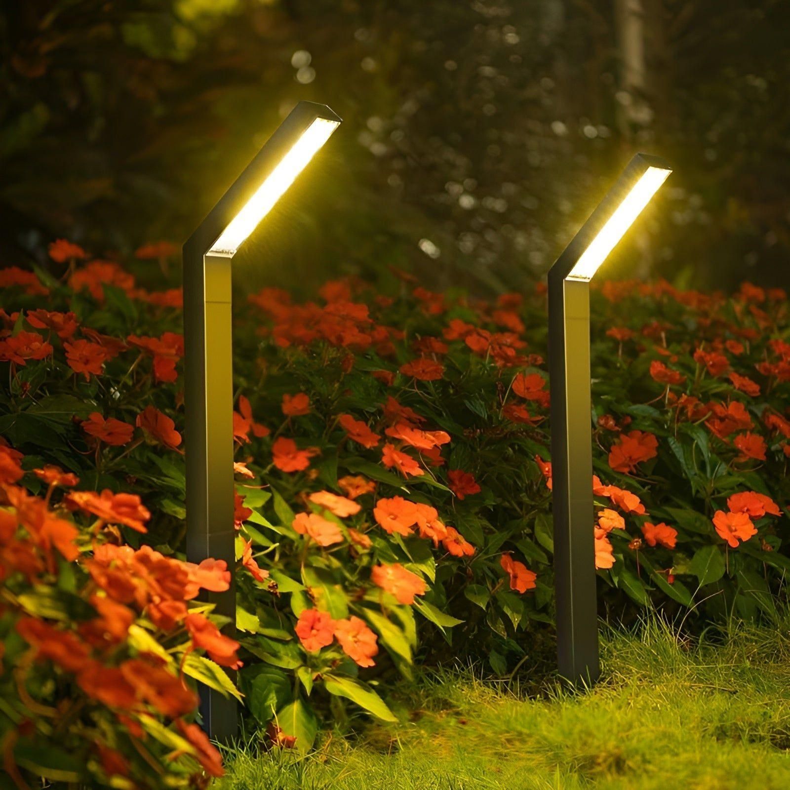 Elegant Solar Pathway Lamps for UK Gardens  **Product Title:** Nysja Solar Garden Pathway Lights – Elegant Outdoor Illumination