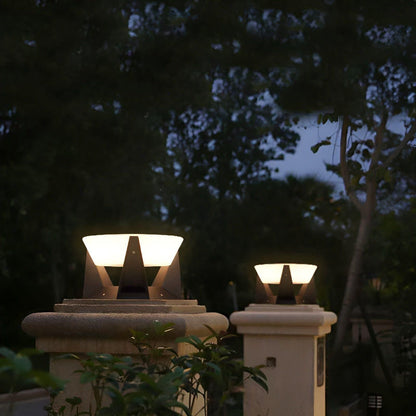 Elegant Solar-Powered Japanese Garden Lamp
