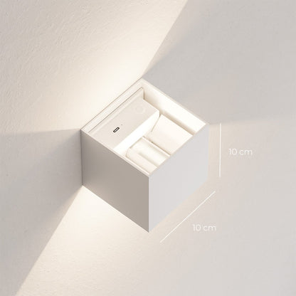 Minimalistisk LED væglampe til stue og terrasse