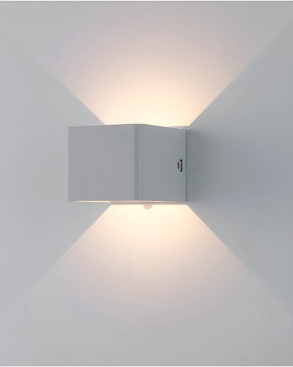 Elegant Rechargeable Wall Lamp with Motion Sensor**Product Title:**  Lysfjord: Elegant Motion Sensor Wall Lamp for Modern Spaces