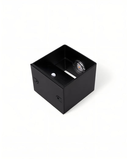 Elegant Rechargeable Wall Lamp with Motion Sensor**Product Title:**  Lysfjord: Elegant Motion Sensor Wall Lamp for Modern Spaces