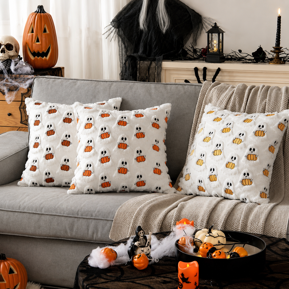 Halloween-pude med festligt motiv, nærbillede af stof og mønster
