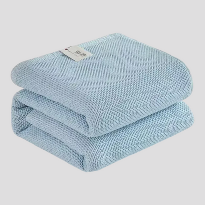 Sommerdyne i bomuld – set bagfra, ensfarvet og elegant