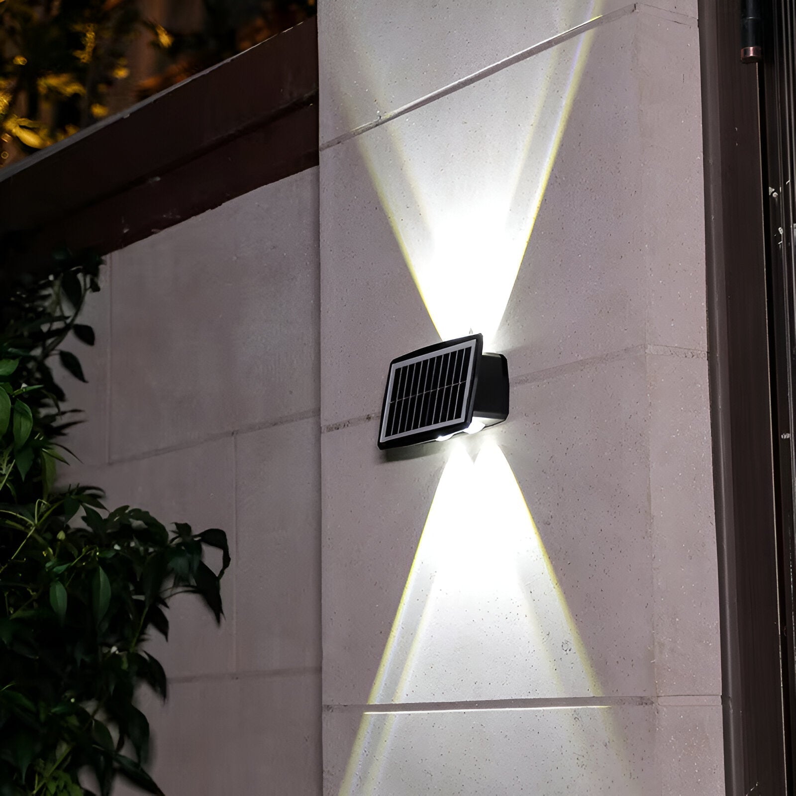 Dazzle Udendørs LED Lampe – Vandtæt, Solcelledrevet Havebelysning til Hyggelig Atmosfære 11
