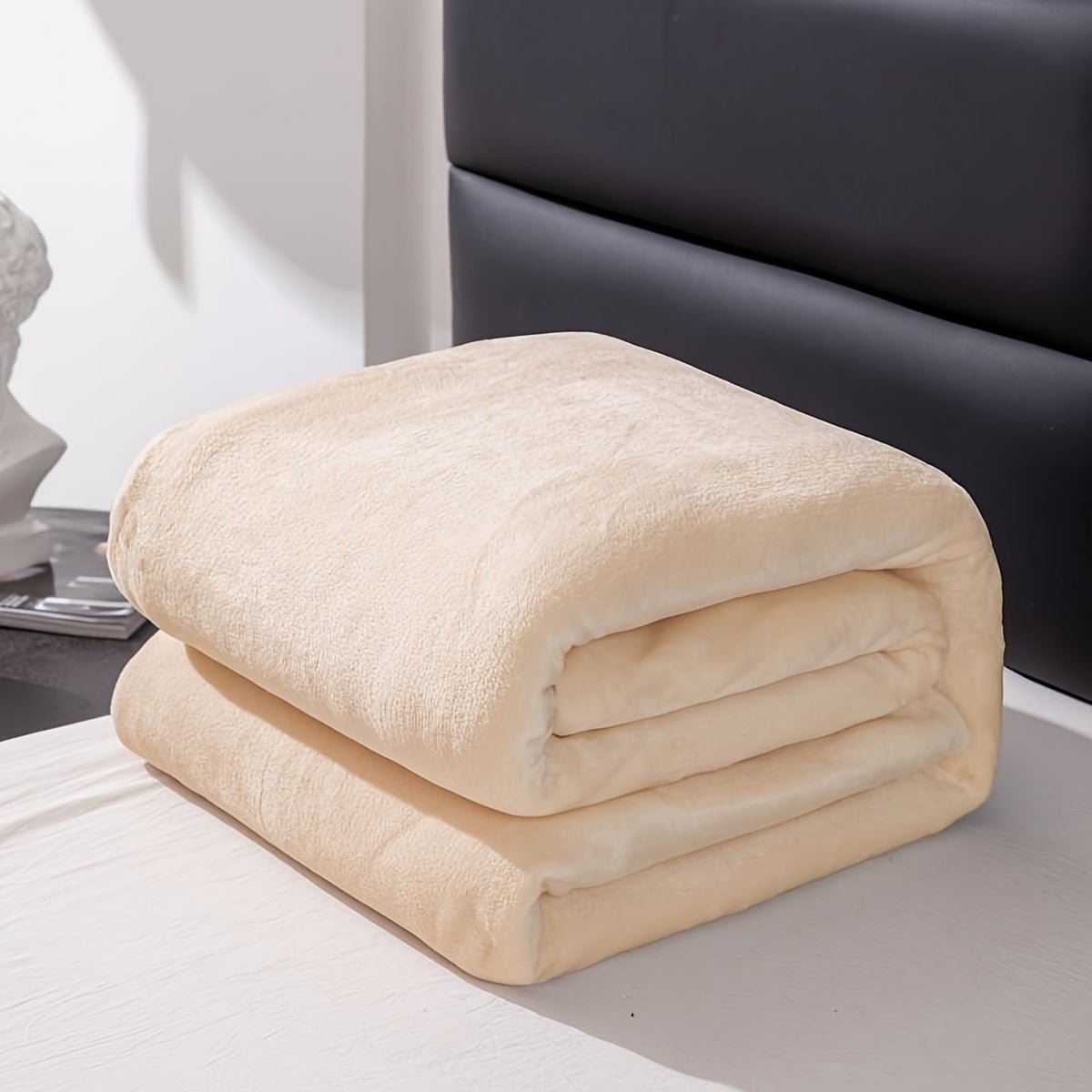 Fluffy Tæppe i Blødt Polyester – Komfortabelt og Alsidigt Tæppe til Sofa og Seng, Perfekt til Alle Sæsoner 13