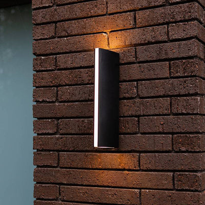 LED væglampe til udendørs brug – set forfra