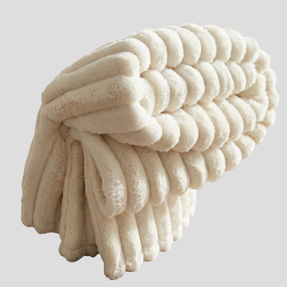Blødt fleecetæppe i ivory hvid plys – 100x150 cm hyggetæppe til sofa