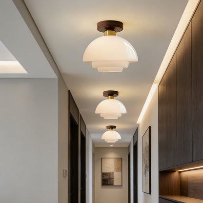 Loftlampe i gang med blødt, varmt lys og CRI 95