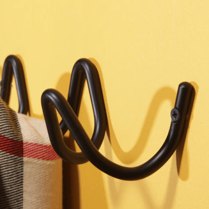 Metal Vægkrog – Minimalistisk Opbevaring til Jakker og Tasker | Elegant Design til Dit Hjem 4