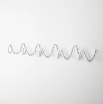 Metal Vægkrog – Minimalistisk Opbevaring til Jakker og Tasker | Elegant Design til Dit Hjem 8