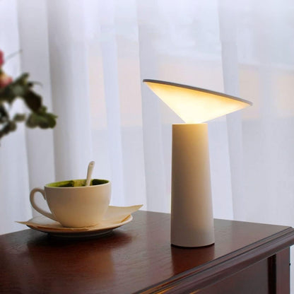Moderne Bordlampe i Aluminium – Dæmpbar og 360° Drejelig til Indendørs Brug | Minimalistisk Design 2