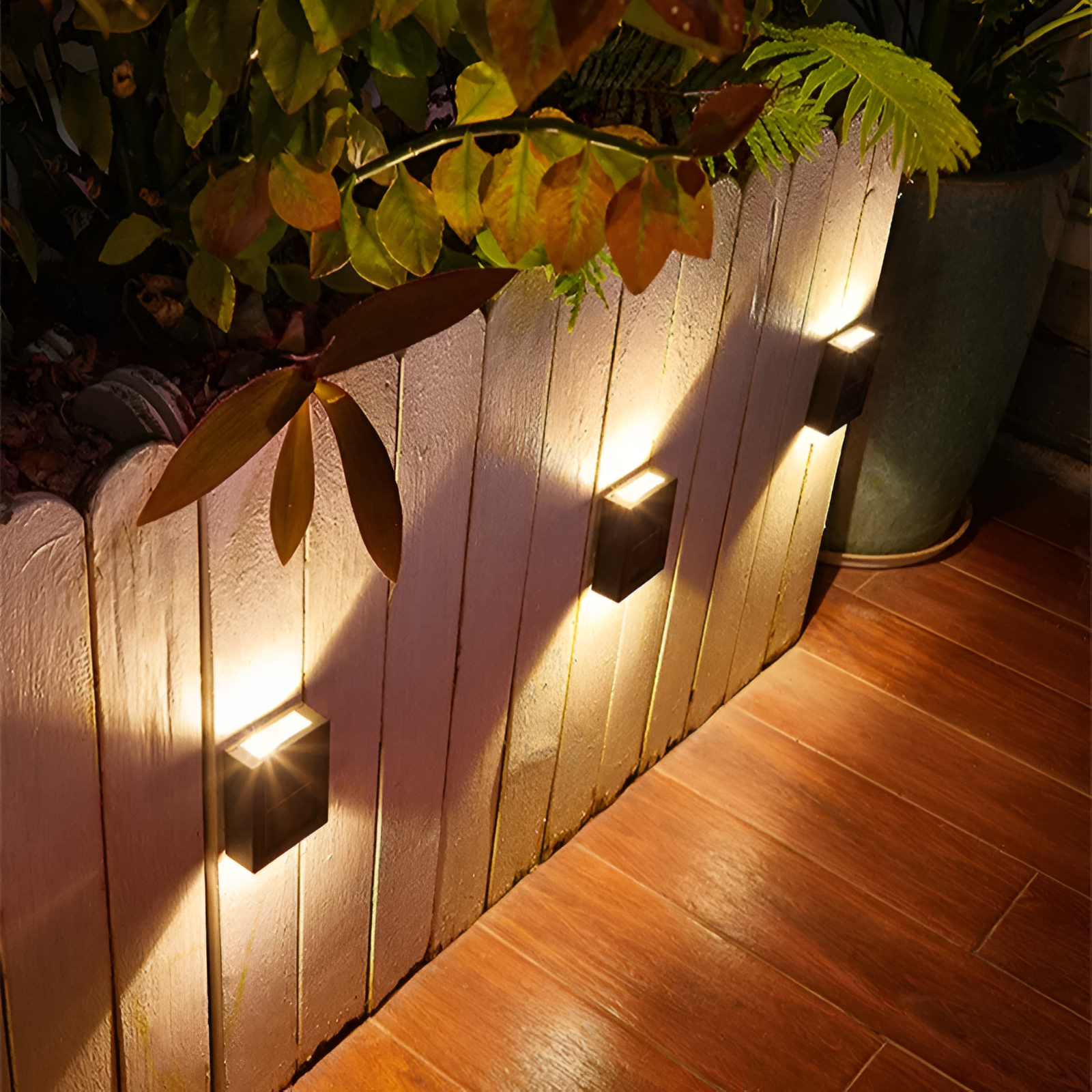 Selora Udendørs Solcellelampe – Elegant LED Belysning til Haver og Facader [udendørslamper] 8