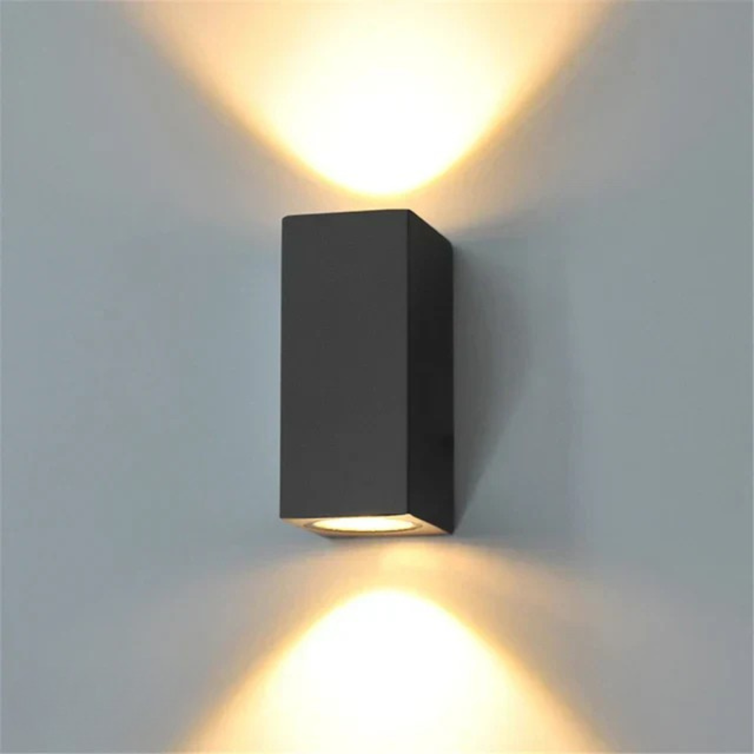 Smarte Seralyn Udendørs Væglampe – Minimalistisk Design, IP65 Vandtæt, Energieffektiv Belysning [udendørs væglampe] 0
