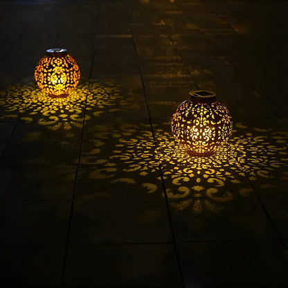 SolarGlow Udendørs Lampe – Elegant Antik Design til Magisk Havebelysning med Solcellelamper Udendørs 1