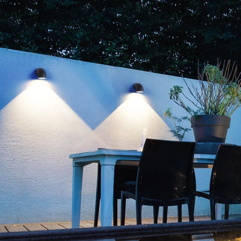 Solar LED Lampe – Vandtæt, Energibesparende Belysning til Haven | Elegant Design til Udendørs Brug 1