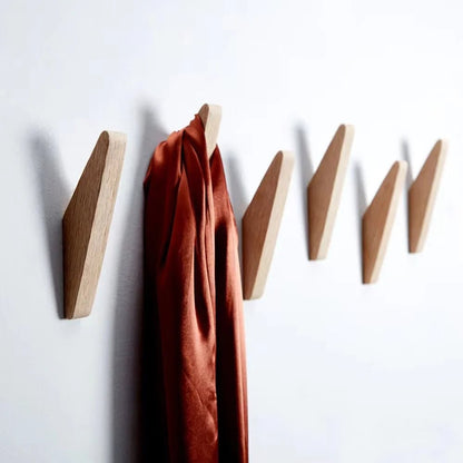 Stilfuld Vægmonteret Knage i Sort Valnød – Elegant Knagerække til Entre og Gange, Minimalistisk Design 0