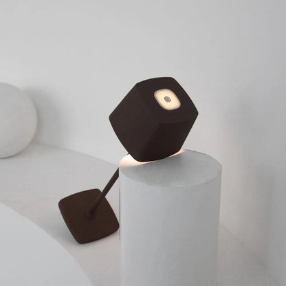 Trådløs Bordlampe – Elegant USB Genopladelig Lampe Uden Ledning til Indendørs og Udendørs Brug, 20 Timer Lys 6