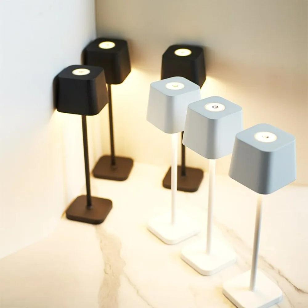 Trådløs Bordlampe – Elegant USB Genopladelig Lampe Uden Ledning til Indendørs og Udendørs Brug, 20 Timer Lys 7