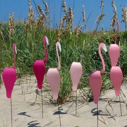TropiGo Udendørs Flamingo Havepynt – Vejrbestandig Kinetisk Kunst til Livlig Atmosfære havepynt 2